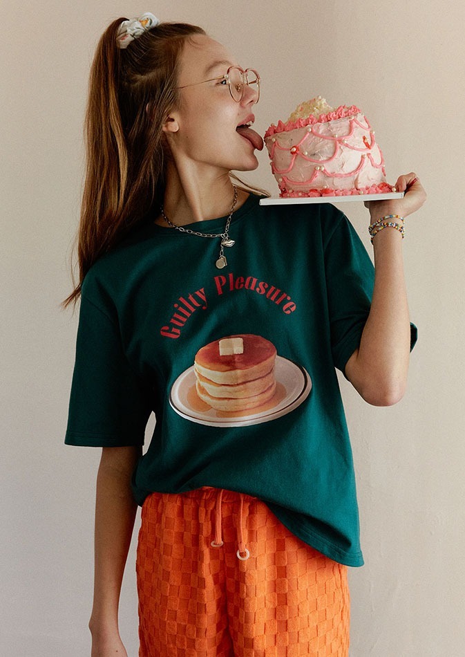 lotsyou_hot pancake guilty pleasure t-shirt