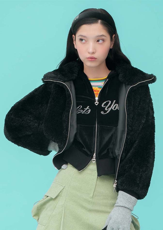 lotsyou_Cotton Candy Crop Faux Fur Jacket Black
