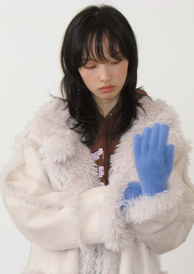 lotsyou_Puppy Fuzzy Gloves Sky Blue